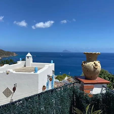 Semesterbostad Casa Culia - Housing Lipari (Isola Lipari)