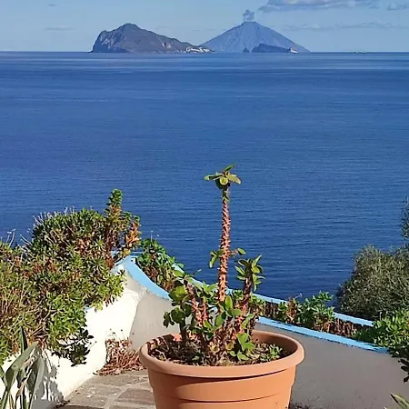 Casa Culia - Housing Λίπαρι